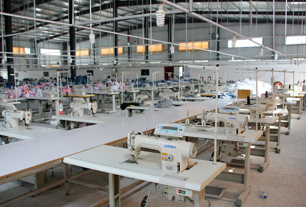 服裝ERP如何通過計(jì)算機(jī)軟件開發(fā)提升企業(yè)工廠管理效益